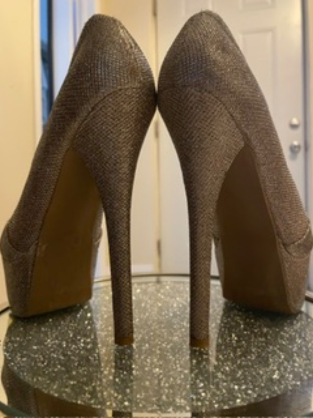 NWOT Gold Toe Glitter Sling Back Platform Stilettos (7.5/8) - Picture 10 of 10